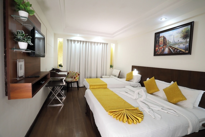 Imagen de la habitación del Hotel Souvenir Peppermint. Foto 5