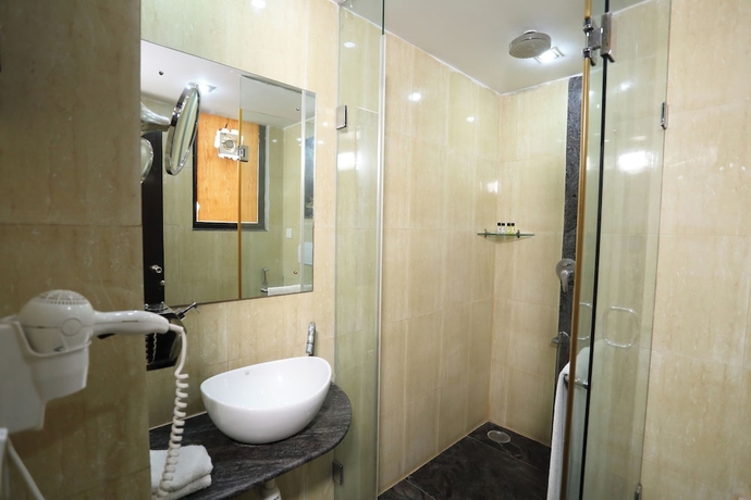 Imagen de la habitación del Hotel Souvenir Peppermint. Foto 8