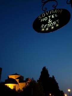 Imagen de los exteriores del Hotel Sovana and Resort. Foto 10