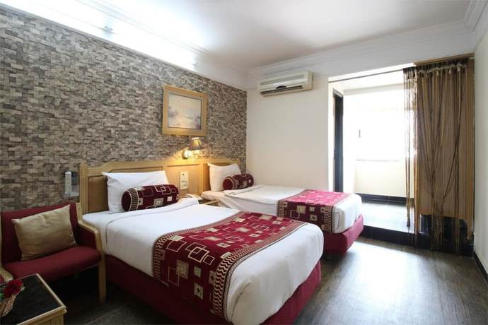 Imagen de la habitación del Hotel Sovereign, Dam&aacute;n. Foto 10