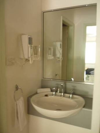 Imagen de la habitación del Hotel Sovereign Inn Wollongong. Foto 2
