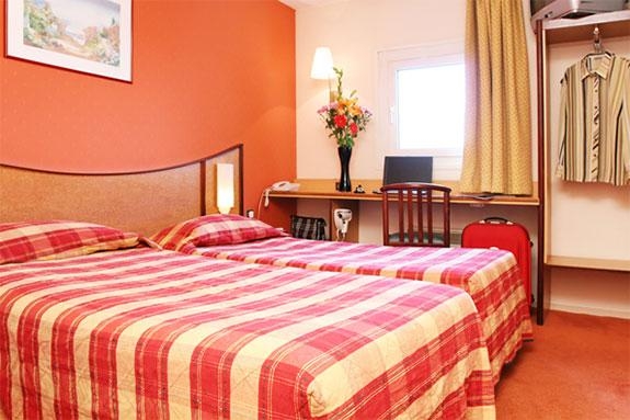 Imagen general del Hotel Sovereign, SAINT OUEN. Foto 4