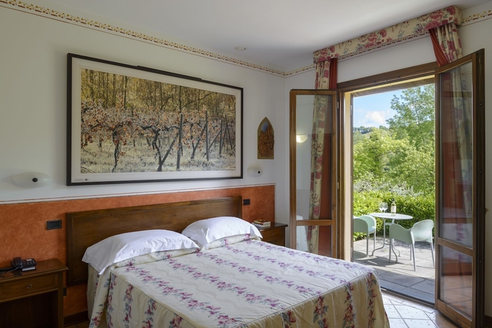 Imagen de la habitación del Hotel Sovestro. Foto 13