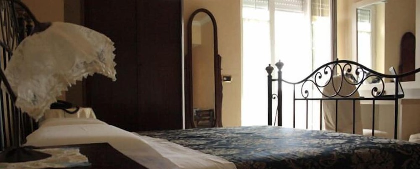 Imagen de la habitación del Hotel Sovrano. Foto 4