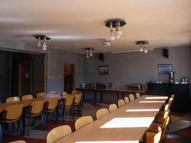 Imagen del bar/restaurante del Hotel Sowa. Foto 1