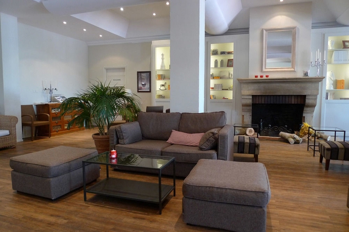 Imagen de los interiores del Hotel Sowell HÔtels Le Beach. Foto 12