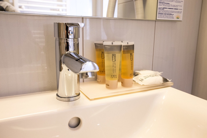 Imagen de la habitación del Hotel Sowell HÔtels Le Parc and Spa. Foto 9