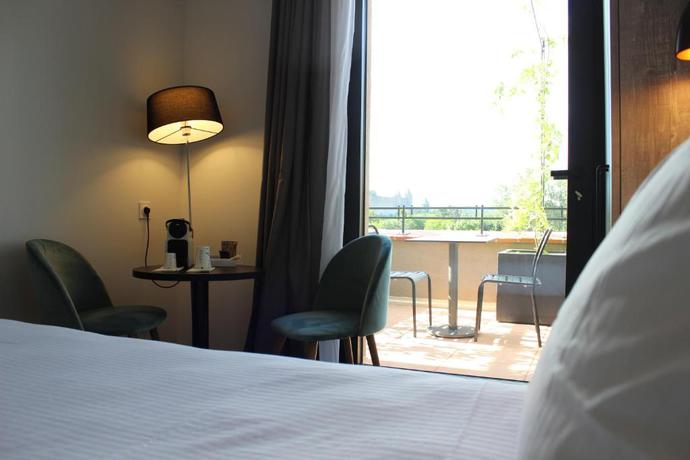 Imagen de la habitación del Hotel Sowell HÔtels Les Chevaliers. Foto 6