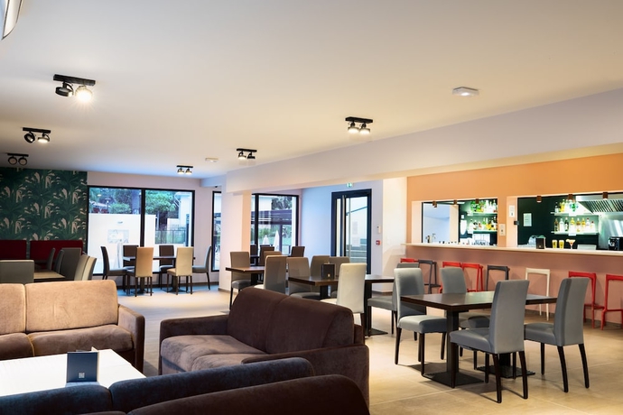 Imagen de los interiores del Hotel Sowell RÉsidences Les Chênes Verts. Foto 19