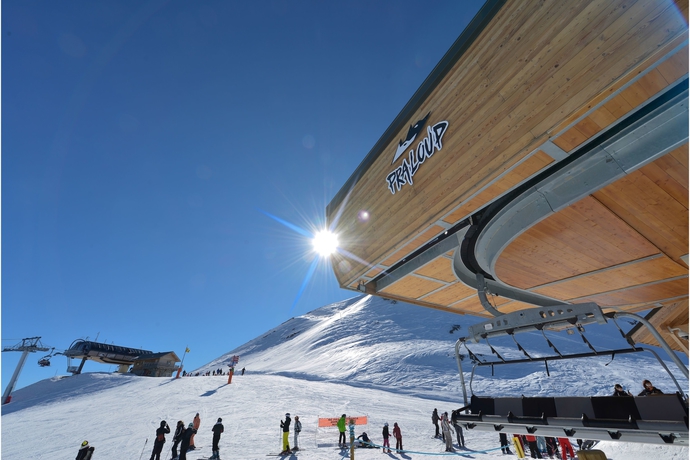 Imagen de los exteriores del Hotel Sowell RÉsidences Pra Loup. Foto 10