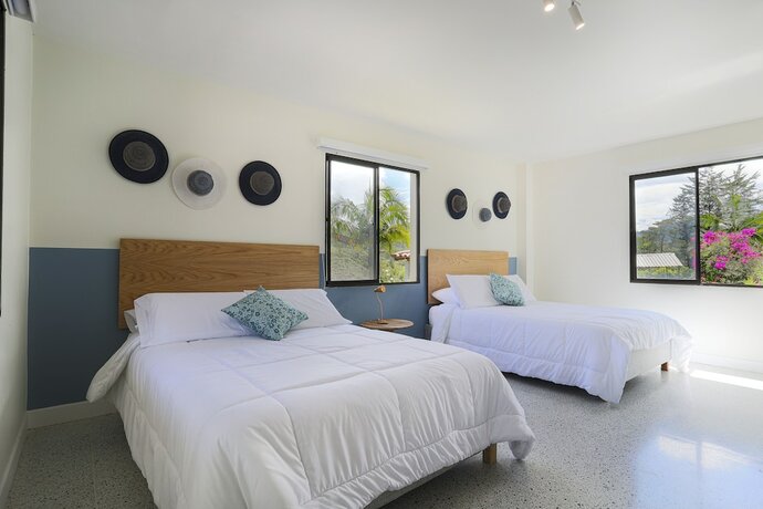 Imagen de la habitación del Hotel Soy Local Guatapé. Foto 18