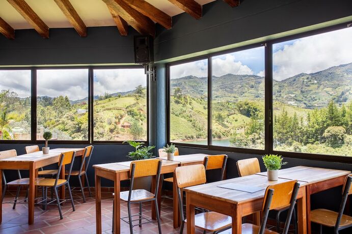 Imagen general del Hotel Soy Local Guatapé. Foto 12