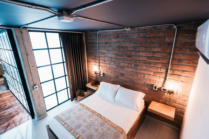 Imagen de la habitación del Hotel Soy Local Provenza. Foto 5