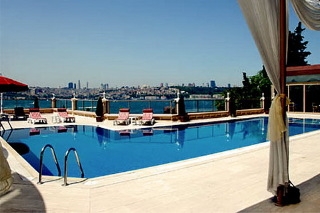 Imagen de la piscina del Hotel Sozbir Royal Residence Hotel. Foto 7