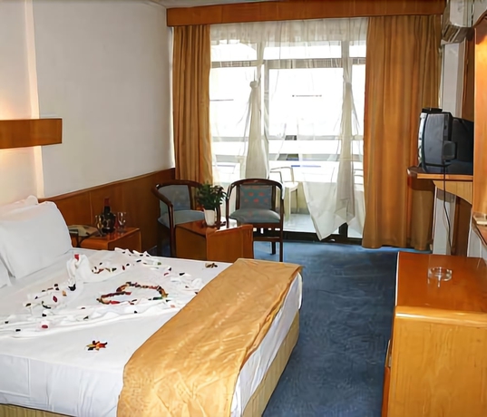 Imagen de la habitación del Hotel Sozer. Foto 6