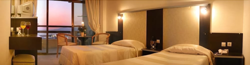 Imagen de la habitación del Hotel Sozer. Foto 10