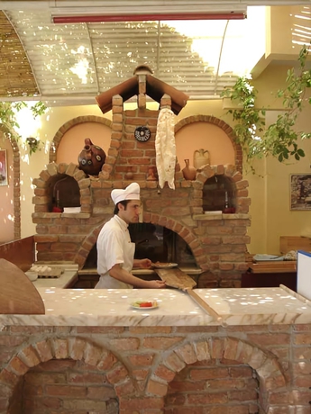 Imagen del bar/restaurante del Hotel Sozer. Foto 3