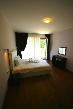 Imagen de la habitación del Hotel Sozopoli Style Club. Foto 9