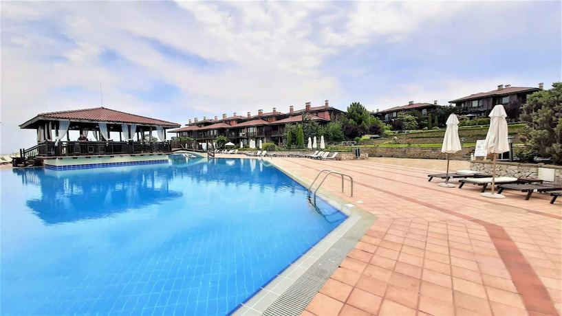 Imagen de la piscina del Hotel Sozopolis holiday village. Foto 19