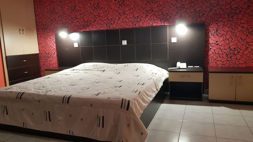 Imagen de la habitación del Hotel Sozos Inn. Foto 8