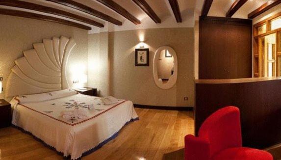 Imagen de la habitación del Hotel Spa Abadía De Los Templarios. Foto 3