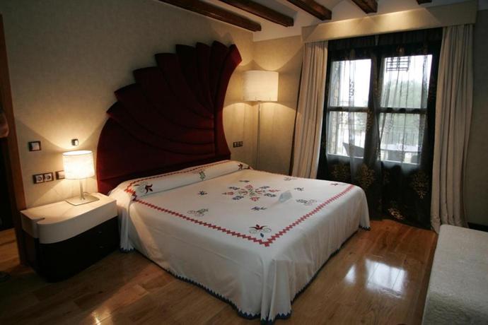 Imagen de la habitación del Hotel Spa Abadía De Los Templarios. Foto 7