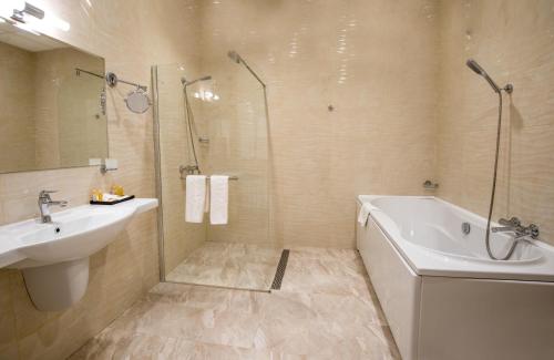 Imagen general del Hotel Spa Armira. Foto 10