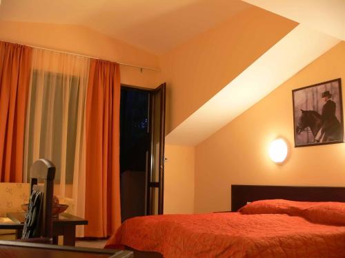 Imagen de la habitación del Hotel Spa Aspa Vila. Foto 10
