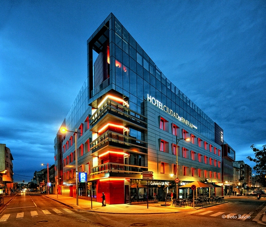 Imagen general del Hotel Spa Ciudad De Binefar. Foto 11