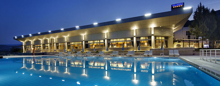 Imagen de la piscina del Hotel Spa Colossae Thermal. Foto 14