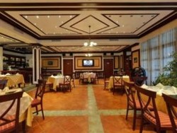 Imagen de la piscina del Hotel Spa Complex Ismena. Foto 28