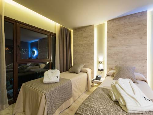 Imagen de la habitación del Hotel Spa Elia. Foto 5