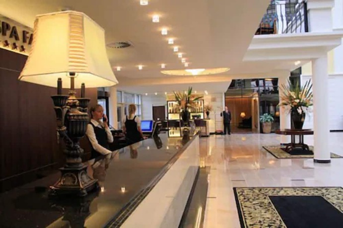 Imagen de los interiores del Hotel Spa Faltom Gdynia Rumia. Foto 12