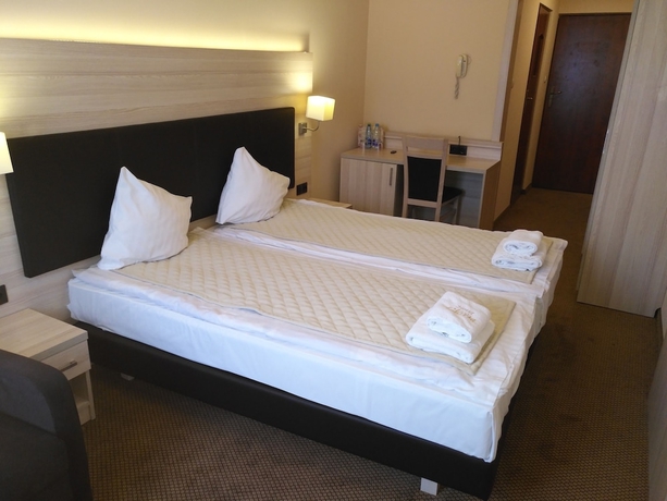Imagen de la habitación del Hotel Spa Gloria. Foto 3