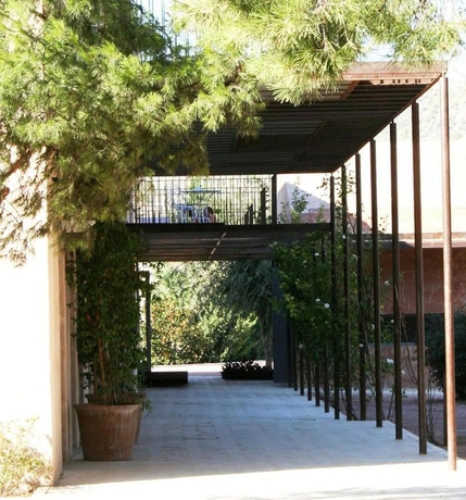 Imagen de los exteriores del Hotel Spa La Romana, The Originals Relais (relais Du Silence). Foto 15