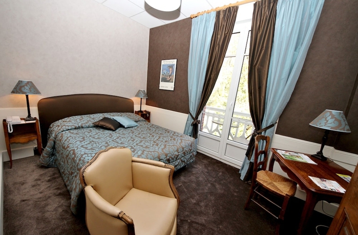 Imagen de la habitación del Hotel Spa Le Roc Au Chien. Foto 15