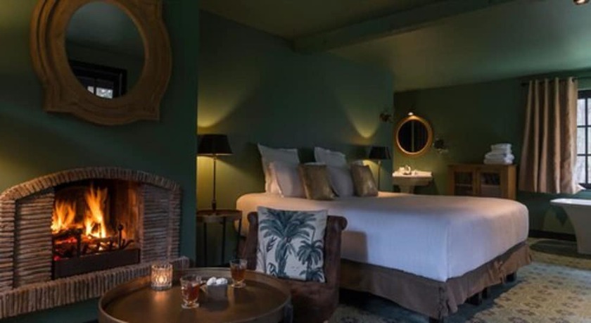 Imagen de la habitación del Hotel Spa Les Pins De C&eacute;sar. Foto 5