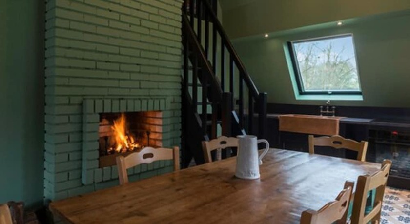 Imagen de la habitación del Hotel Spa Les Pins De C&eacute;sar. Foto 12