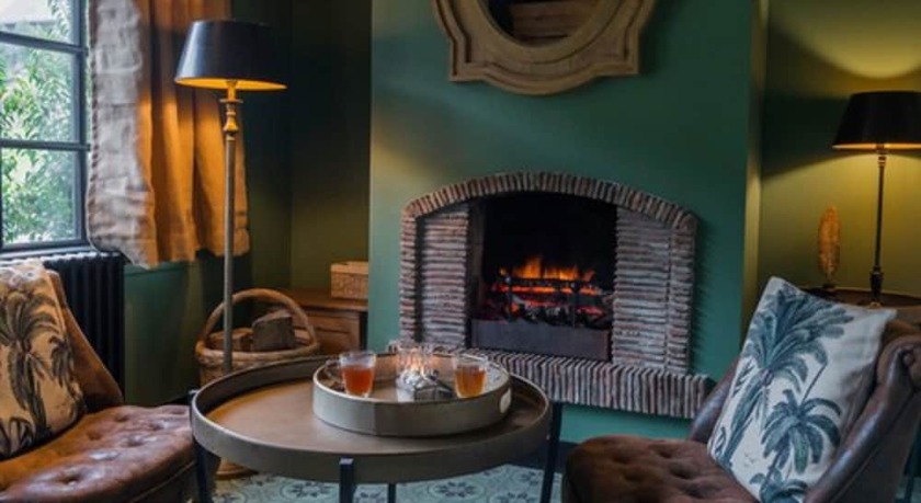 Imagen de la habitación del Hotel Spa Les Pins De C&eacute;sar. Foto 14