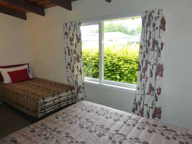 Imagen de la habitación del Hotel Spa Lodge Motel. Foto 15