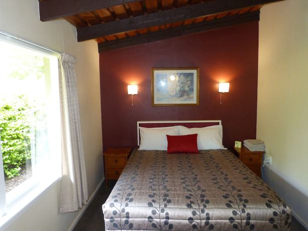Imagen de la habitación del Hotel Spa Lodge Motel. Foto 20