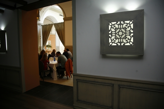 Imagen de los interiores del Hotel Spa Martin El Humano. Foto 16