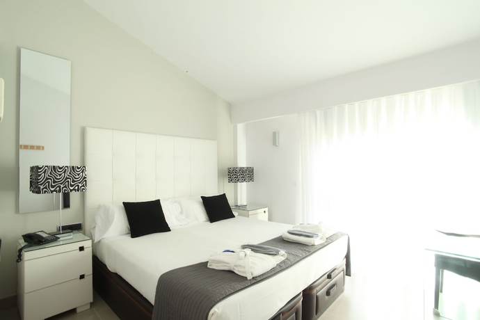 Imagen de la habitación del Hotel Spa Niwa. Foto 4