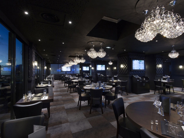 Imagen del bar/restaurante del Hotel Spa Pasino. Foto 2