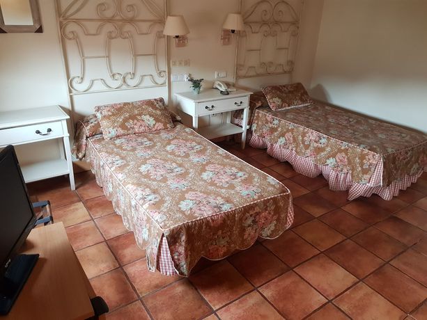 Imagen de la habitación del Hotel Spa Puerta Vadinia. Foto 6