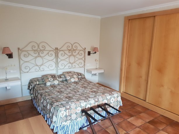 Imagen de la habitación del Hotel Spa Puerta Vadinia. Foto 11