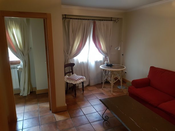 Imagen de la habitación del Hotel Spa Puerta Vadinia. Foto 12