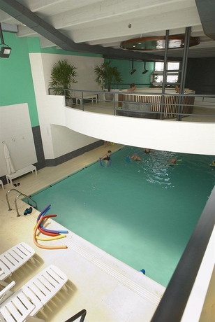 Imagen de la piscina del Hotel Spa Republica. Foto 14