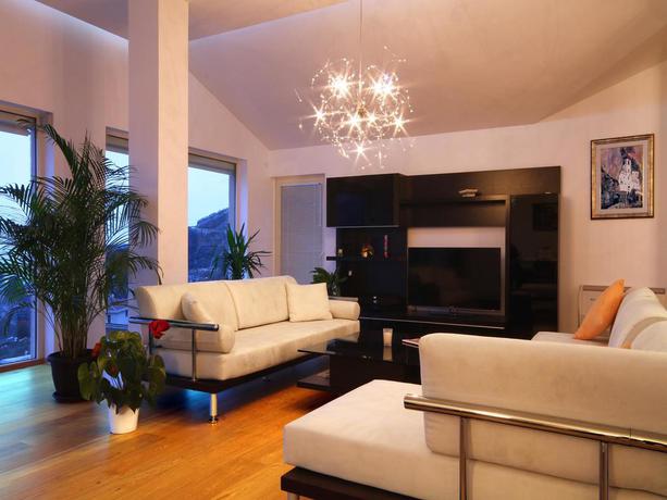 Imagen de los interiores del Hotel Spa Resort Becici. Foto 12