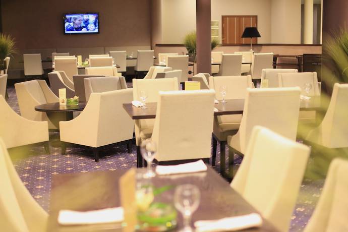 Imagen del bar/restaurante del Hotel Spa Resort Klyazma. Foto 3